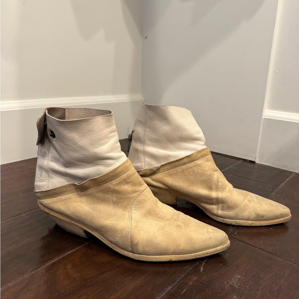 Vero Cuoio Booties